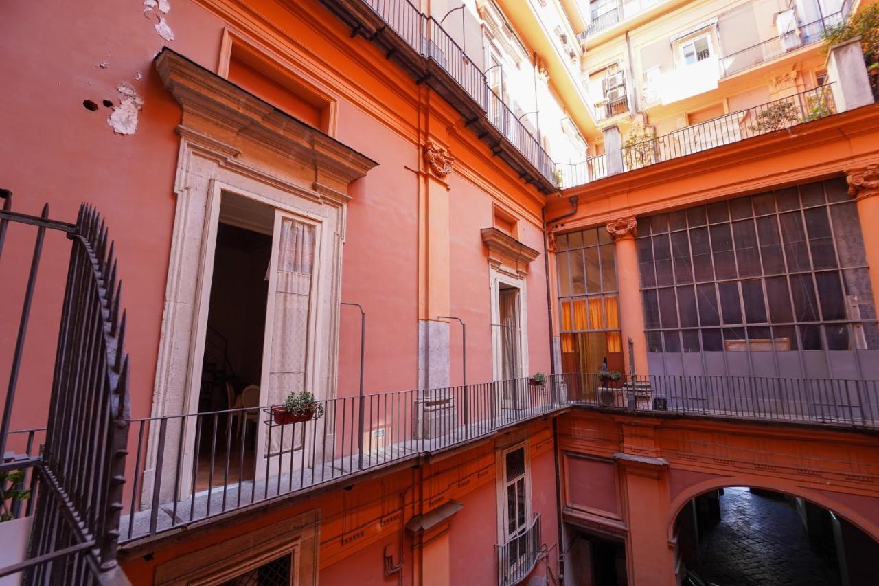 Casa Napoletana - Culture Apartment Napels Buitenkant foto